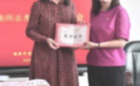 ��(y��ng)�î��I(y��)���g�͕�(hu��)��Ո(q��ng)��