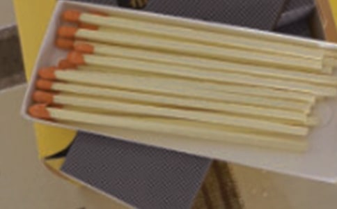 一根幸福的火柴作文