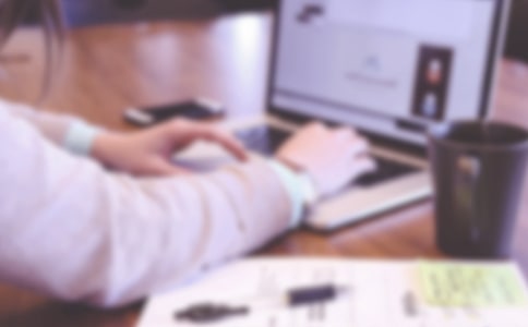 ���Ӌ������