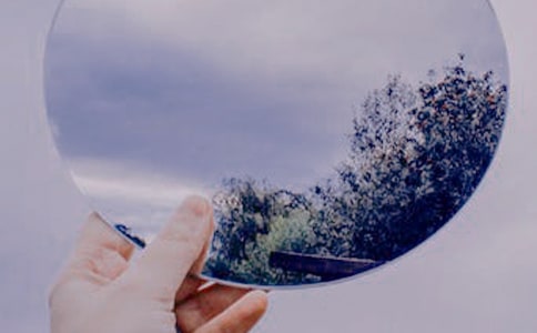 精選鏡子的作文500字5篇