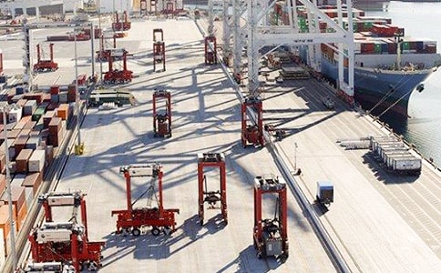 2016年物流綜合輔導:中轉集裝箱碼頭操作常識