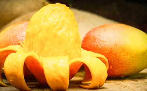 芒果班戟制作方法