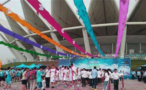 慶典賀詞:天山制衣有限公司開業(yè)6周