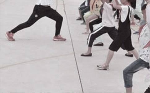 ��ý�w���g(sh��)���w���̌W(xu��)�е�����