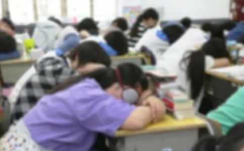 (��(y��u))���ݙzӑ��15ƪ