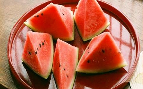 �茑�������ϵľ���220��