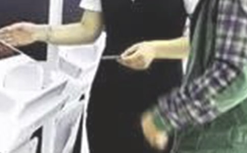 有關(guān)信貸員的個人先進事跡