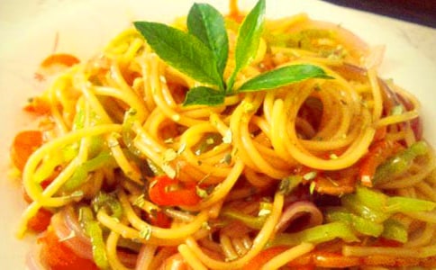 番茄洋蔥肉末意面怎么做