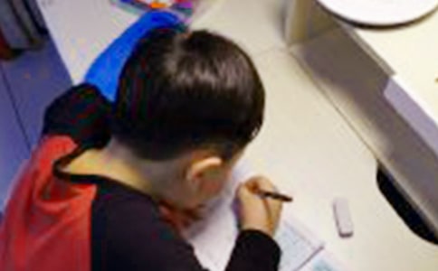 我和小侄子優(yōu)秀作文300字