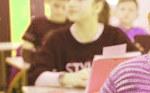 中學(xué)生檔案自我鑒定