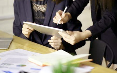 ���Y(ji��)C�Z����const�P(gu��n)�I�ֵ�ʹ��